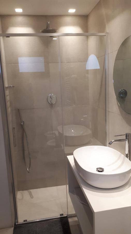 Bed & Breakfast San Lazzaro Room Сан-Ладзаро-ди-Савена Экстерьер фото