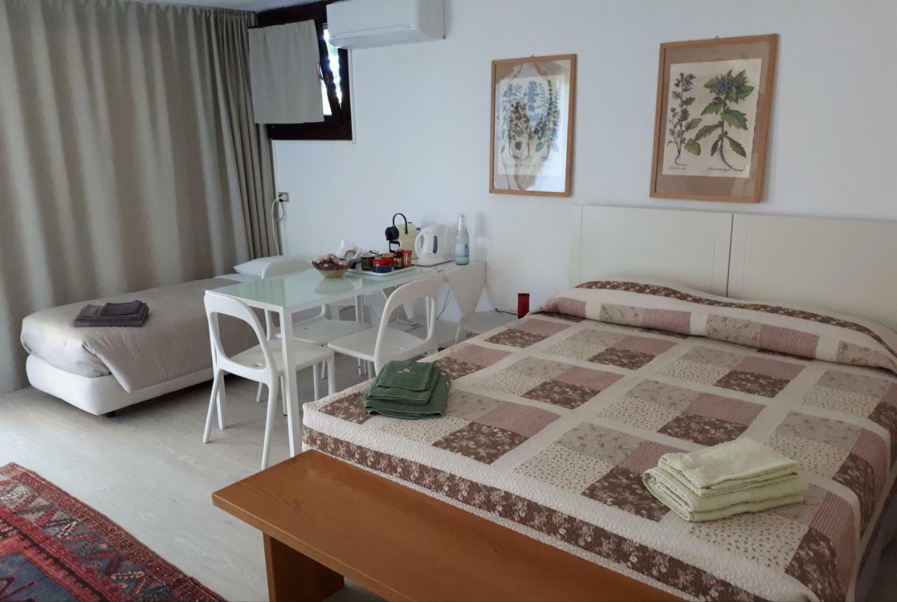 Bed & Breakfast San Lazzaro Room Сан-Ладзаро-ди-Савена Экстерьер фото