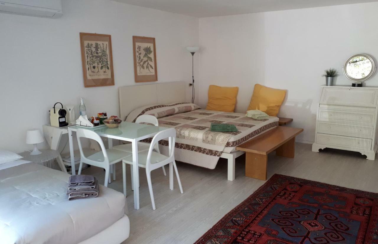 Bed & Breakfast San Lazzaro Room Сан-Ладзаро-ди-Савена Экстерьер фото